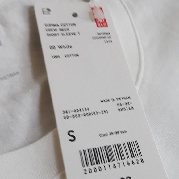 Uniqlo Pima cotton shirts - Picture 2 of 4